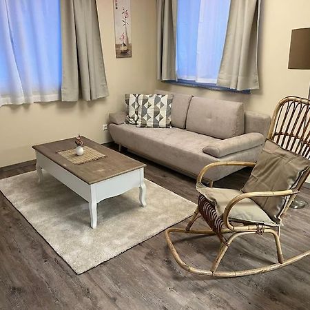Gemuetliche Wohnung In Velden! 沃尔特湖畔韦尔登 外观 照片