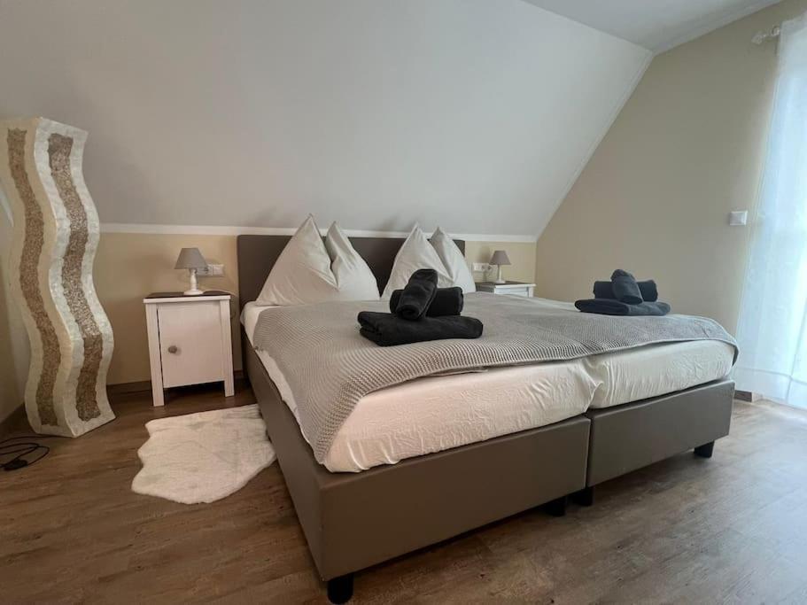 Gemuetliche Wohnung In Velden! 沃尔特湖畔韦尔登 外观 照片